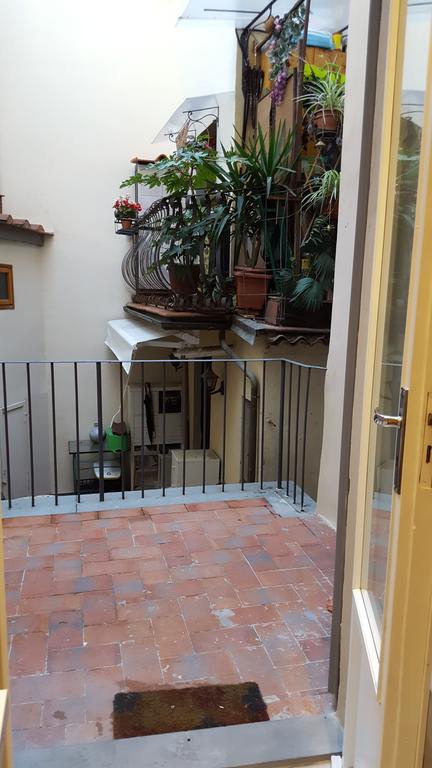 Novella White Florença Exterior foto